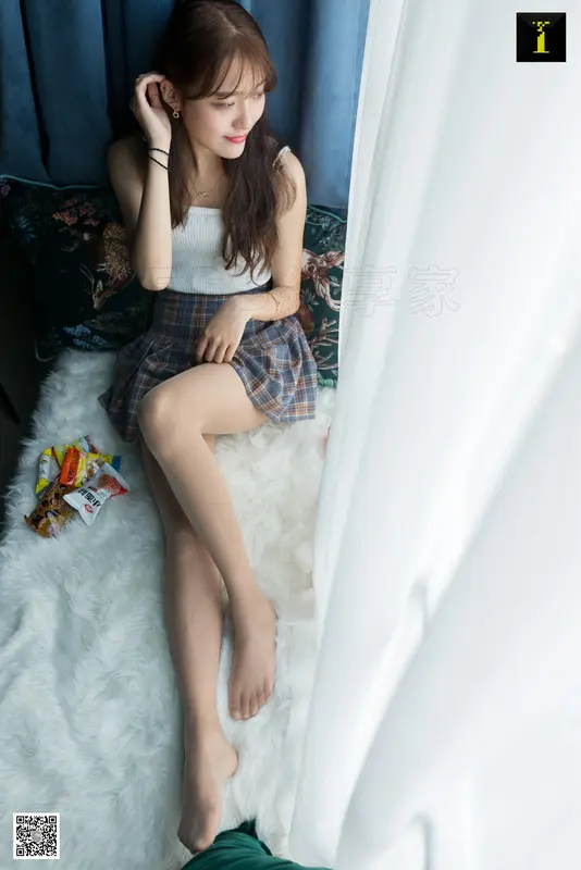 [IESS异思趣向]2019.05.28 丝享家495:爱吃零食的婉萍 14